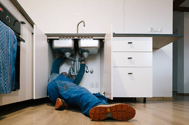 Professional Leak Detection technician working in Central, SC